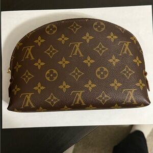 Louis Vuitton cosmetic pouch GM